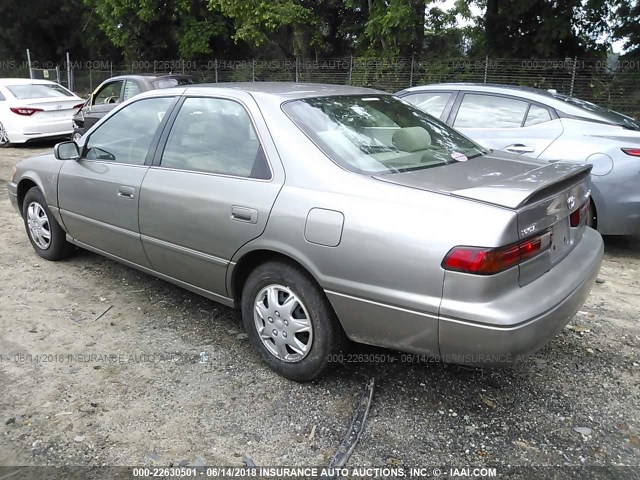 4T1BG22K3XU575397 - 1999 TOYOTA CAMRY 银色 照片 3