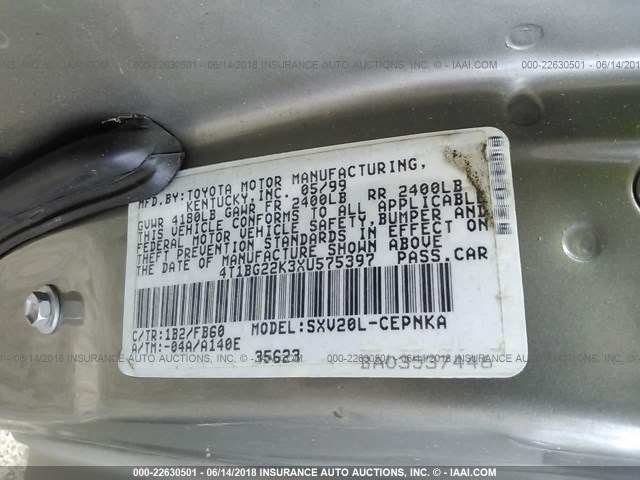 4T1BG22K3XU575397 - 1999 TOYOTA CAMRY 银色 照片 9