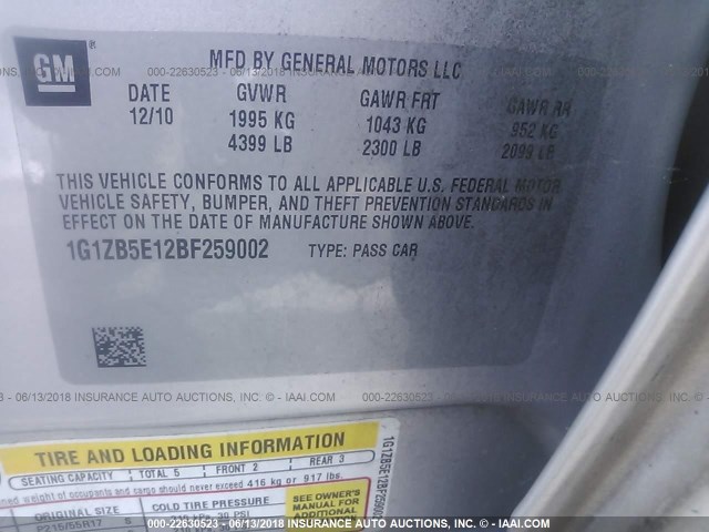 1G1ZB5E12BF259002 - 2011 CHEVROLET MALIBU LS SILVER photo 9