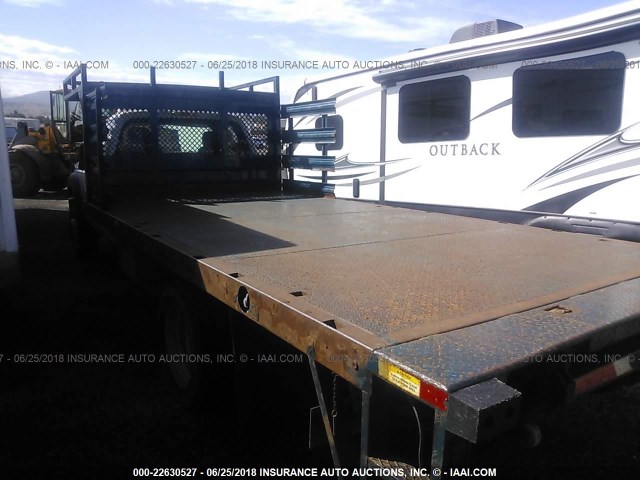 1FDUF5HY4BEB26547 - 2011 FORD F550 SUPER DUTY WHITE photo 3