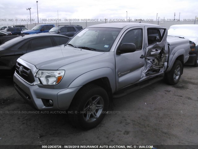 3TMLU4EN7EM162757 - 2014 TOYOTA TACOMA DOUBLE CAB SILVER photo 2