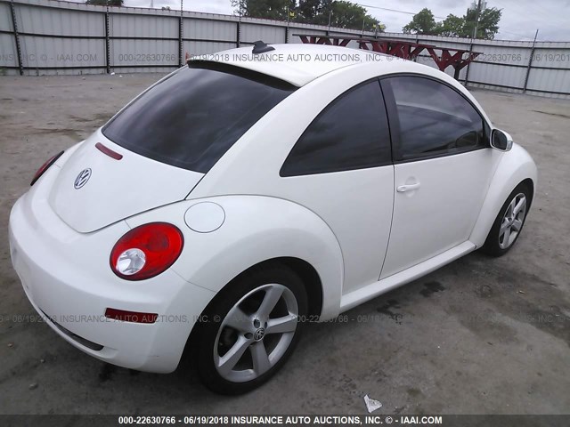 3VWFW31CX8M522093 - 2008 VOLKSWAGEN NEW BEETLE TRIPLE WHITE WHITE photo 4