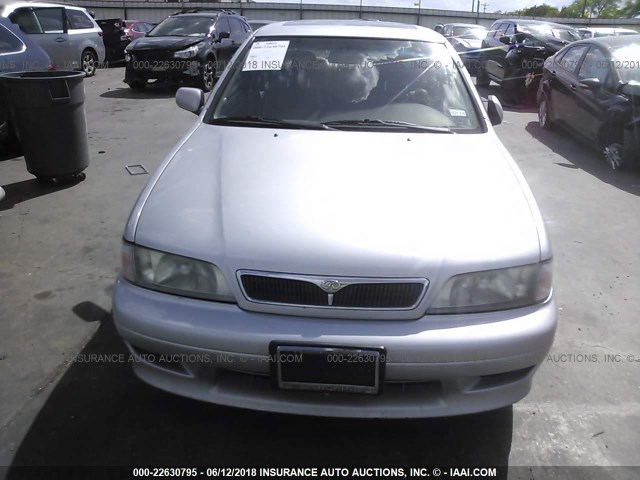 JNKCP11A32T510123 - 2002 INFINITI G20 SILVER photo 6