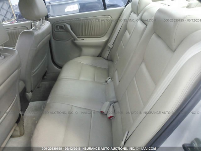 JNKCP11A32T510123 - 2002 INFINITI G20 SILVER photo 8