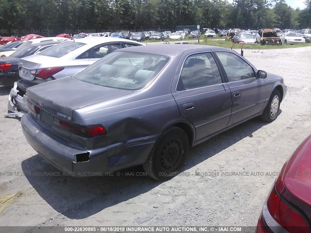 JT2BG22K8X0376589 - 1999 TOYOTA CAMRY LE/XLE GRAY photo 4