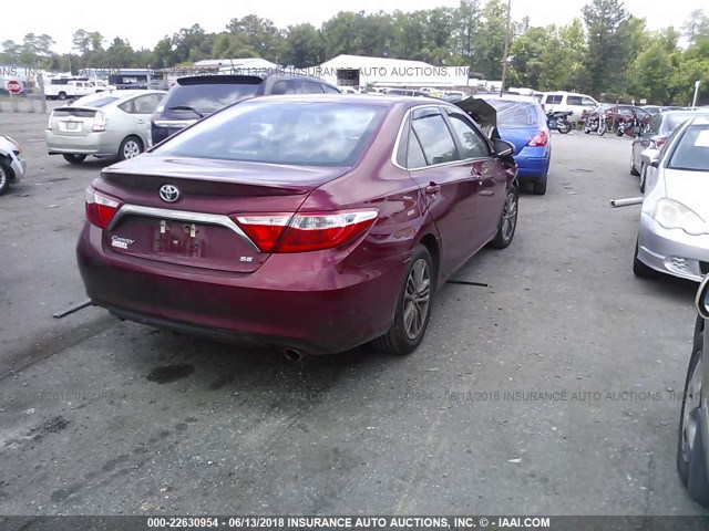 4T1BF1FK7FU919089 - 2015 TOYOTA CAMRY LE/XLE/SE/XSE RED photo 4