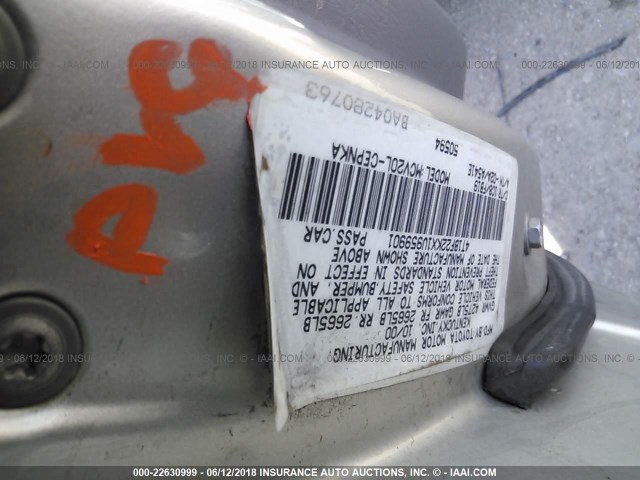 4T1BF22KX1U959901 - 2001 TOYOTA CAMRY LE/XLE SILVER photo 9