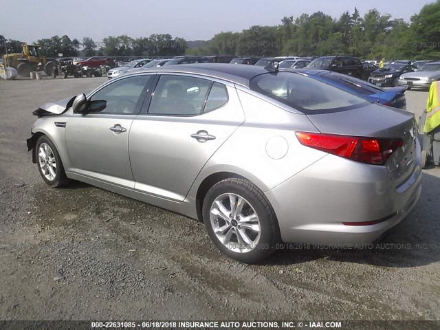 KNAGN4A78B5052501 - 2011 KIA OPTIMA EX/SX SILVER photo 3