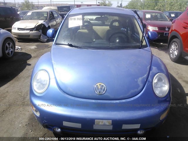 3VWDD21C7YM500804 - 2000 VOLKSWAGEN NEW BEETLE GLX 蓝色 照片 6