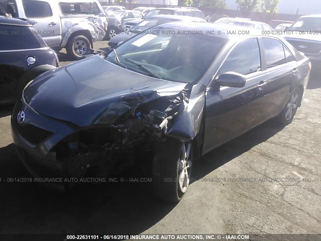 4T1BE46K47U726050 - 2007 TOYOTA CAMRY NEW GENERAT CE/LE/XLE/SE GRAY photo 2