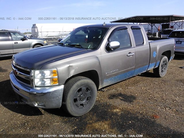 1GCRCSE08DZ279573 - 2013 CHEVROLET SILVERADO C1500 LT BROWN photo 2