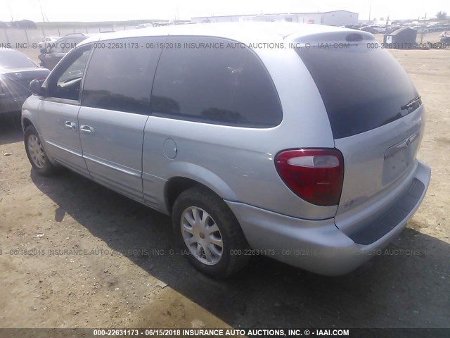 2C8GP54L22R531087 - 2002 CHRYSLER TOWN & COUNTRY LXI Light Blue photo 3