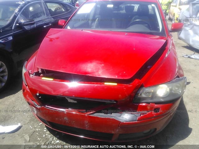 YV1MS382742015540 - 2004 VOLVO S40 2.4I RED photo 6