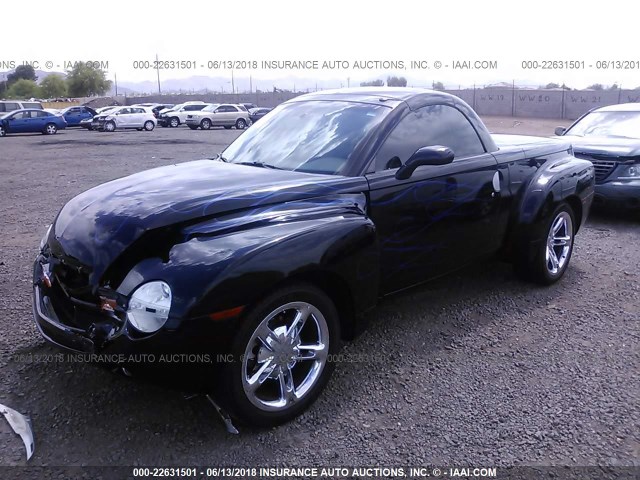 1GCES14P83B103169 - 2003 CHEVROLET SSR BLACK photo 2