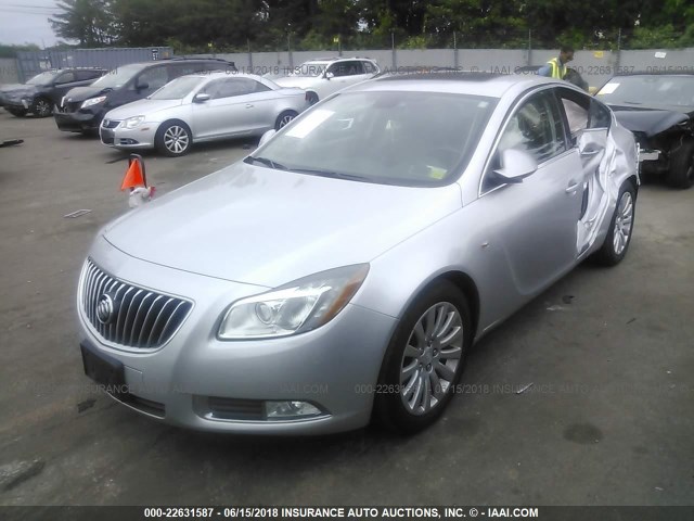 W04GY5GV4B1086684 - 2011 BUICK REGAL CXL SILVER photo 2