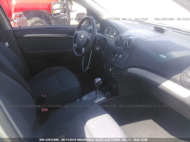 KL1TD566X8B097676 - 2008 CHEVROLET AVEO LS SILVER photo 5