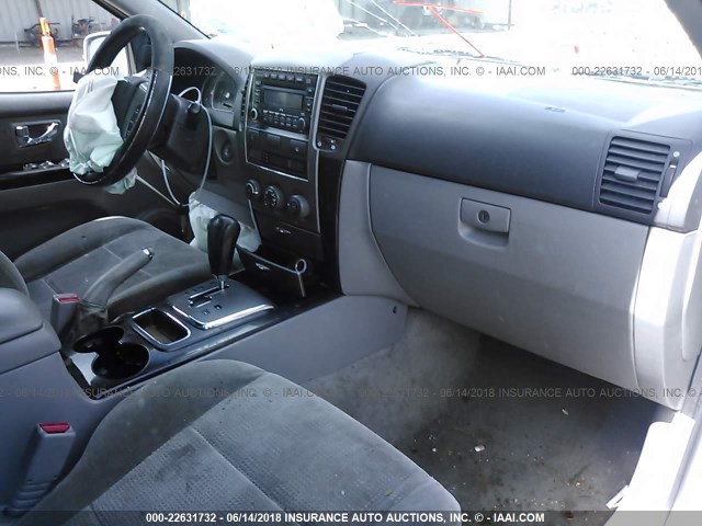 KNDJD736775715632 - 2007 KIA SORENTO EX/LX SILVER photo 5