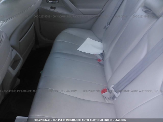 4T4BE46K18R044394 - 2008 TOYOTA CAMRY CE/LE/XLE/SE SILVER photo 8