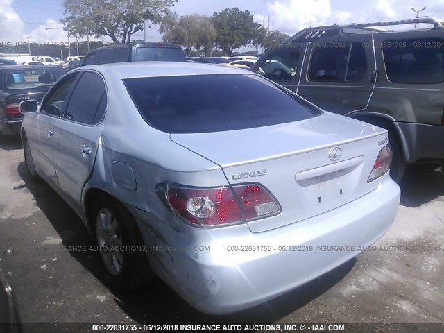 JTHBF30GX20020313 - 2002 LEXUS ES 300 BLUE photo 3