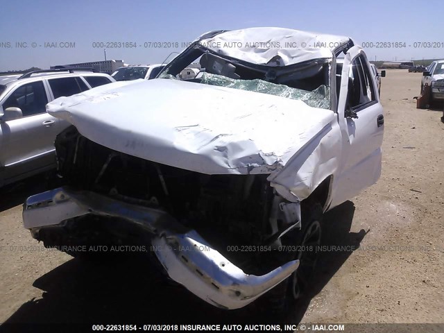 1GCEC19Z77Z129184 - 2007 CHEVROLET SILVERADO C1500 CLASSIC WHITE photo 6
