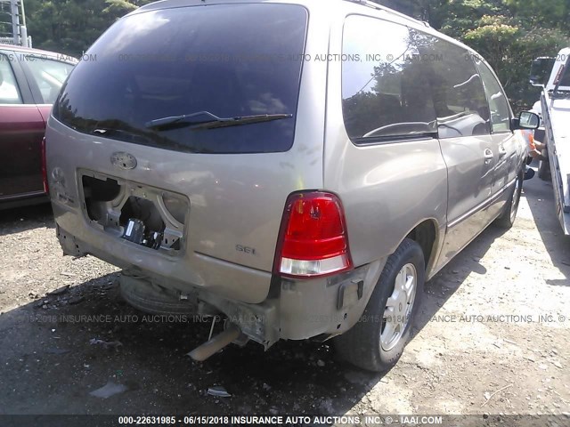 2FMZA52255BA08368 - 2005 FORD FREESTAR SEL BROWN photo 4