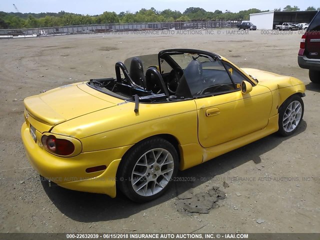 JM1NB353020228829 - 2002 MAZDA MX-5 MIATA LS YELLOW photo 4