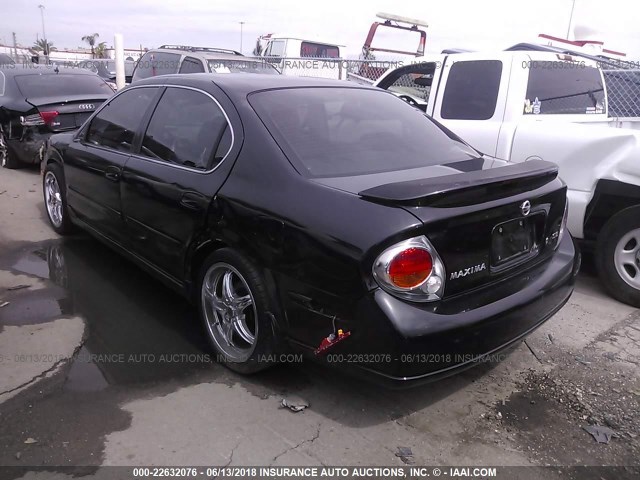 JN1DA31D02T405104 - 2002 NISSAN MAXIMA GLE/GXE/SE BLACK photo 3