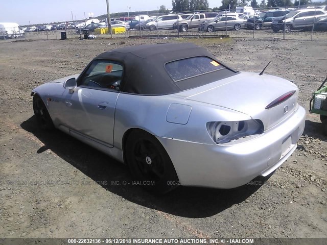 JHMAP11412T008082 - 2002 HONDA S2000 SILVER photo 3