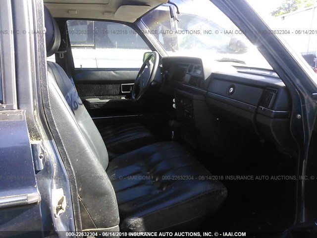 YV1AX8841K1355191 - 1989 VOLVO 244 DL/GL BLUE photo 5