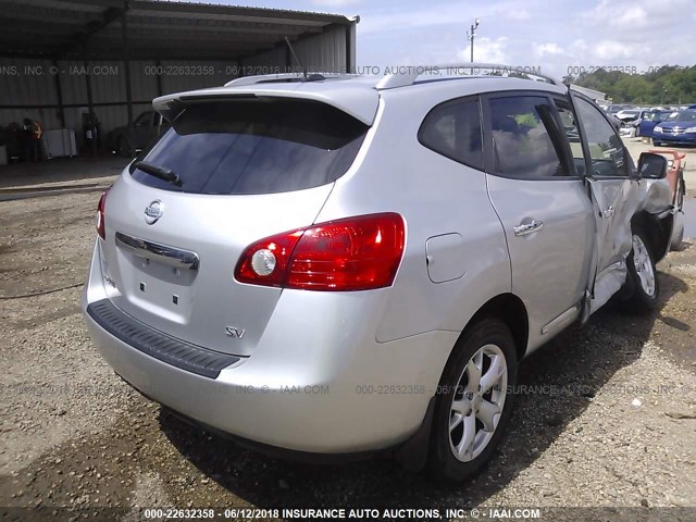 JN8AS5MT0BW153305 - 2011 NISSAN ROGUE S/SV/KROM SILVER photo 4