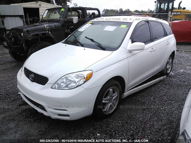 2T1KR32E63C055913 - 2003 TOYOTA COROLLA MATRIX XR WHITE photo 2