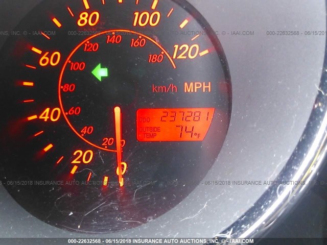 2T1KR32E63C055913 - 2003 TOYOTA COROLLA MATRIX XR WHITE photo 7