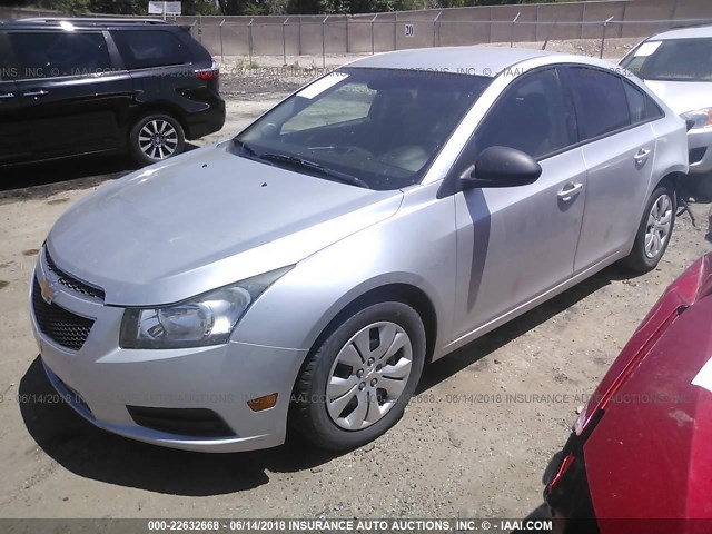 1G1PA5SH0D7249206 - 2013 CHEVROLET CRUZE LS SILVER photo 2