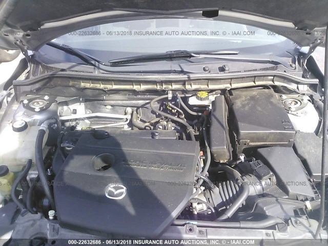 JM1BL1K54B1444171 - 2011 MAZDA 3 S SILVER photo 10