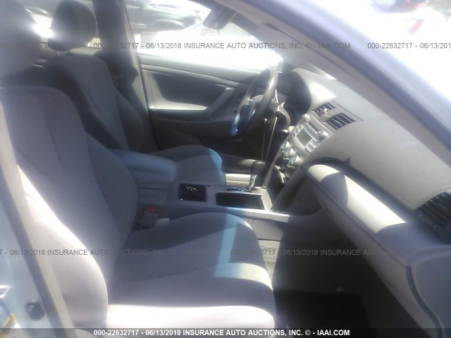 4T1BE46K27U638842 - 2007 TOYOTA CAMRY NEW GENERAT CE/LE/XLE/SE BLUE photo 5