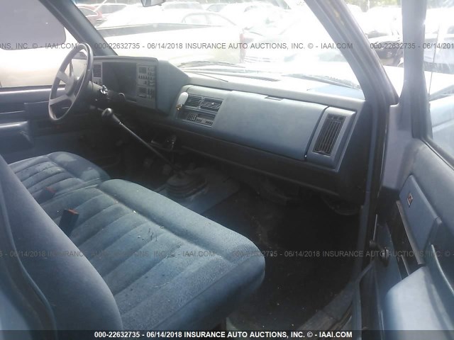 2GTGK39NXK1560351 - 1989 GMC SIERRA K3500 BLUE photo 5