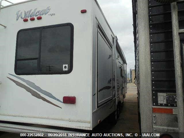 4X4FWCH236V014920 - 2006 FOREST RIVER WILDCAT  白色 照片 4