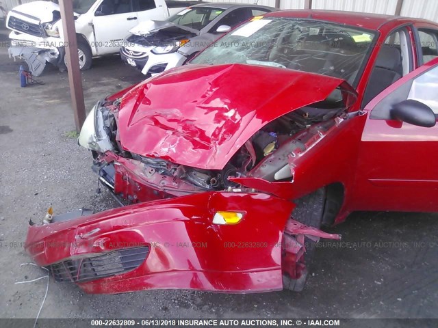 1FAFP34303W342955 - 2003 FORD FOCUS SE COMFORT/SE SPORT RED photo 6