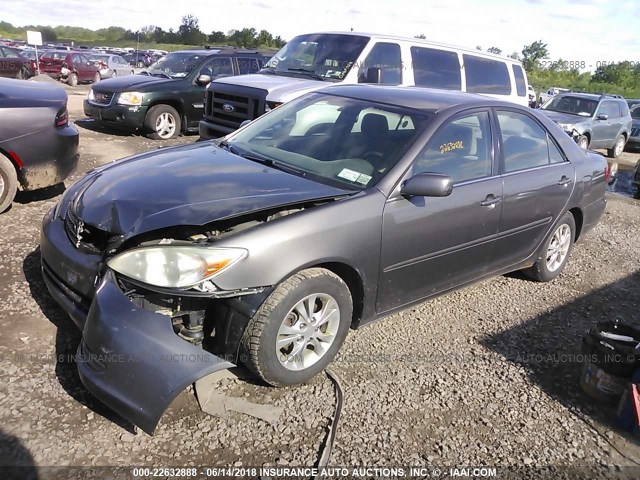 4T1BF32K84U568417 - 2004 TOYOTA CAMRY LE/XLE/SE 灰色 照片 2