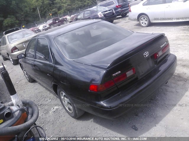 4T1BG22KXVU047238 - 1997 TOYOTA CAMRY CE/LE/XLE 黑色 照片 3