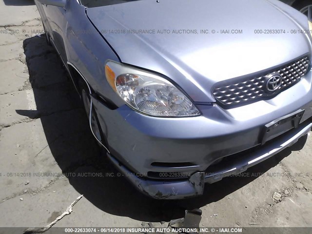 2T1KR32E93C064380 - 2003 TOYOTA COROLLA MATRIX XR BLUE photo 6