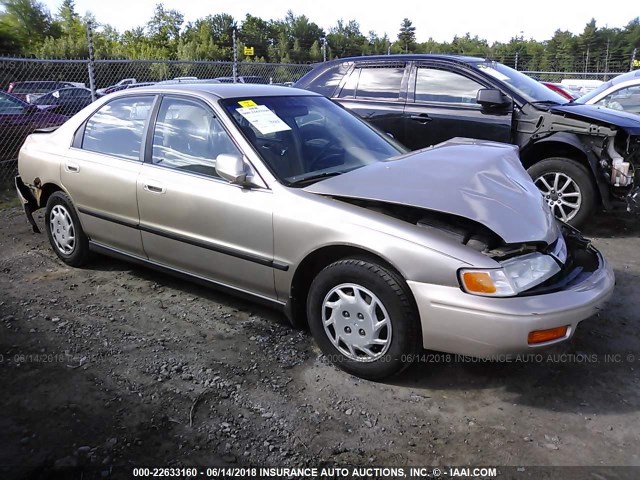 1HGCD563XRA079055 - 1994 HONDA ACCORD LX/EX GOLD photo 1