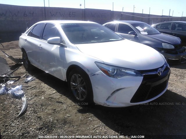 4T1BF1FK9FU053346 - 2015 TOYOTA CAMRY LE/XLE/SE/XSE WHITE photo 1