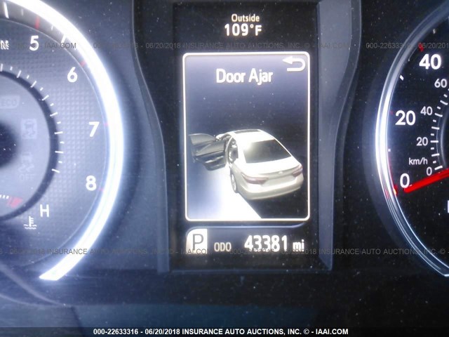 4T1BF1FK9FU053346 - 2015 TOYOTA CAMRY LE/XLE/SE/XSE WHITE photo 7