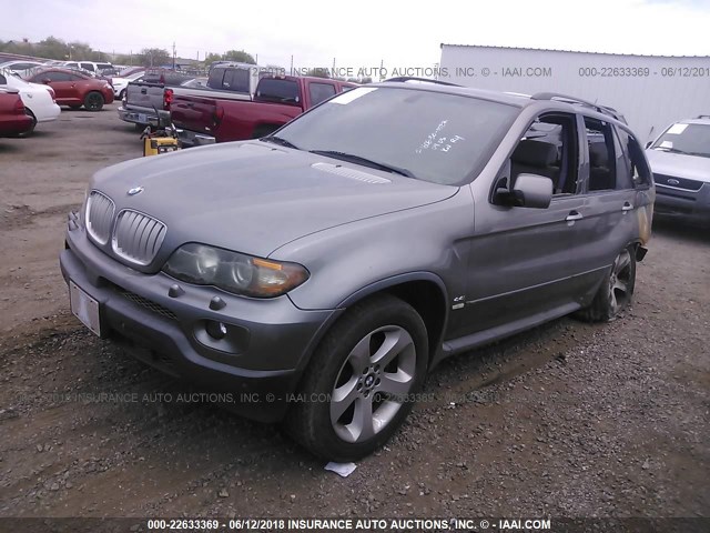 5UXFB53586LV25001 - 2006 BMW X5 4.4I GRAY photo 2