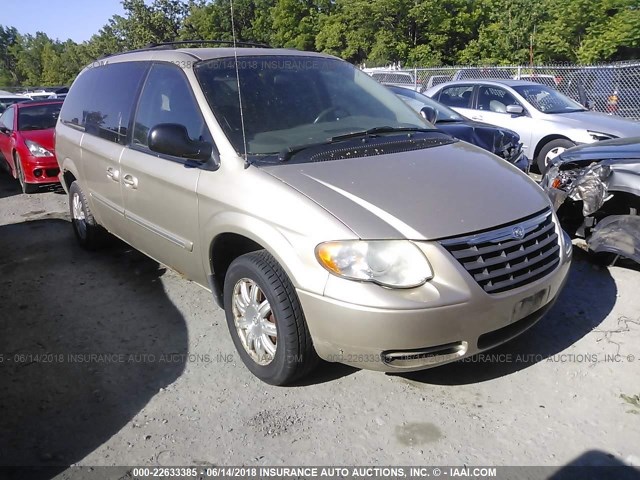 2C8GP54L15R284701 - 2005 CHRYSLER TOWN & COUNTRY TOURING GOLD photo 1