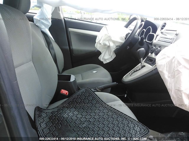 2T1KU4EE4CC848899 - 2012 TOYOTA COROLLA MATRIX  GRAY photo 5