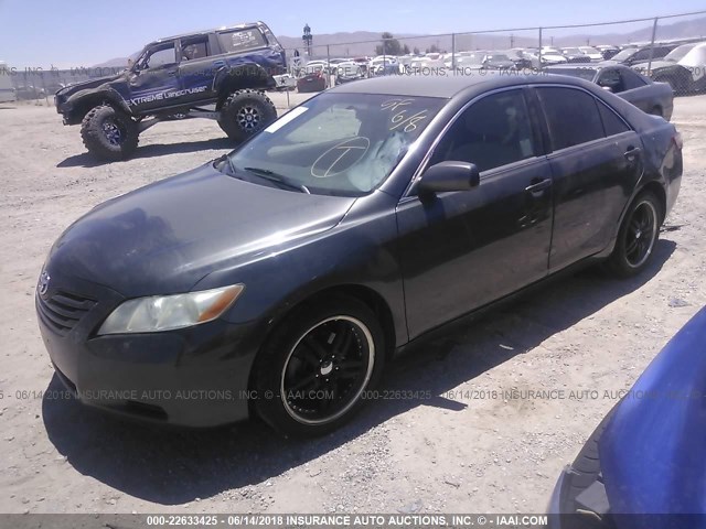 4T4BE46K18R046713 - 2008 TOYOTA CAMRY CE/LE/XLE/SE GRAY photo 2