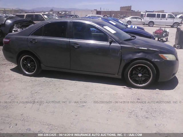 4T4BE46K18R046713 - 2008 TOYOTA CAMRY CE/LE/XLE/SE GRAY photo 6