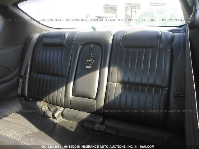 2G1WX12KXY9269353 - 2000 CHEVROLET MONTE CARLO SS შავი ფოტო 8